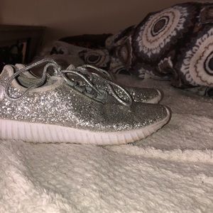 Country style sparkle tenis shoes